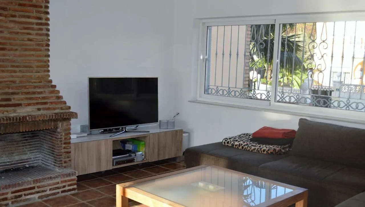 ** לינה וארוחת בוקר פואנגירולה B&B Casa Arigili ספרד